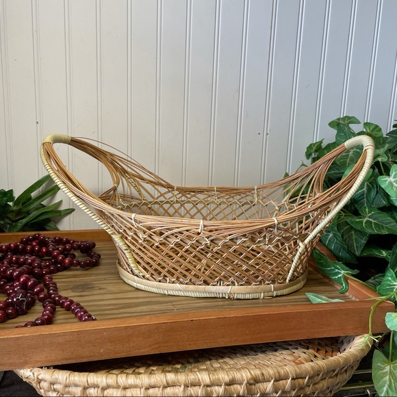 VINTAGE Woven Wicker Basket With Handles